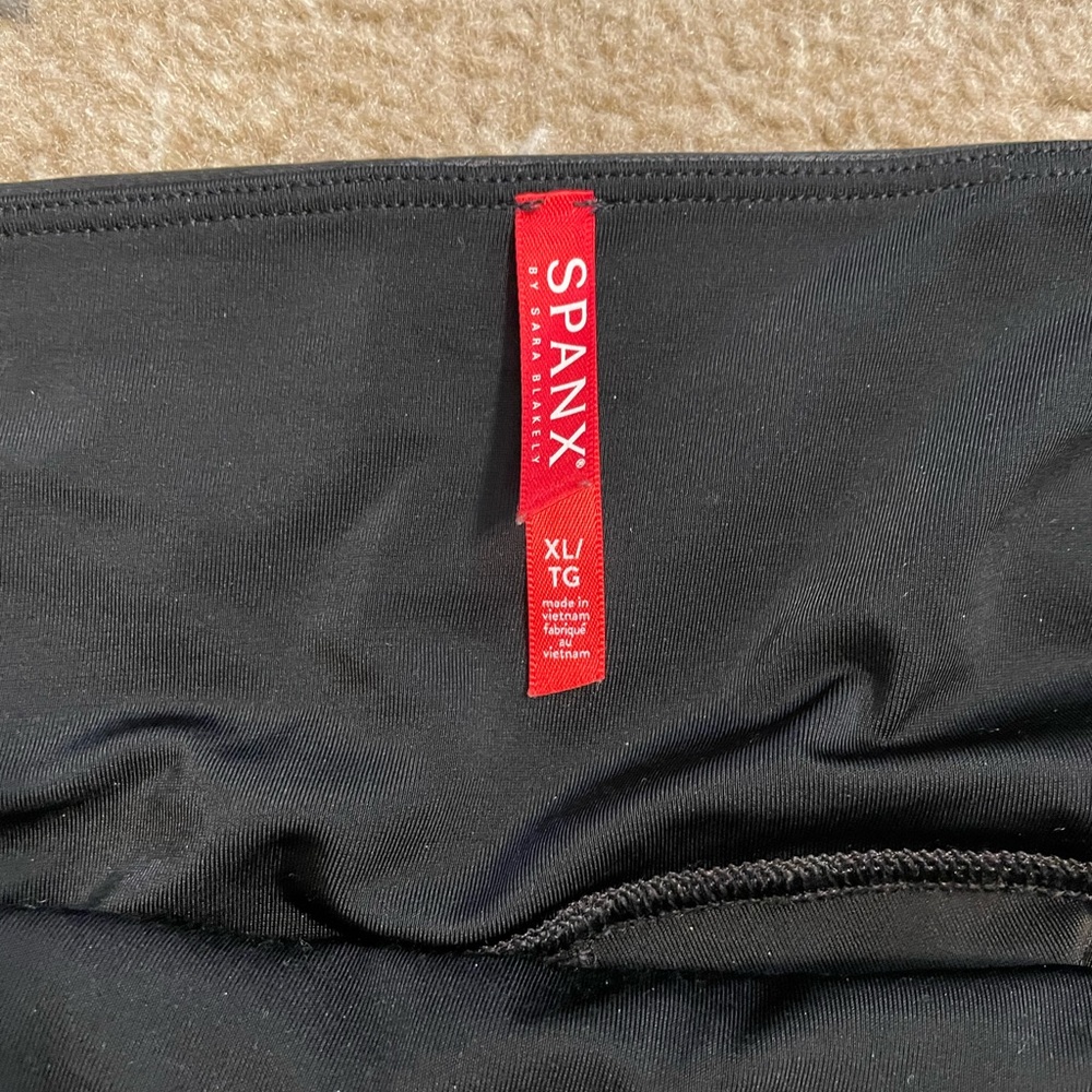 Faux Leather Spanks XL but could also fit L